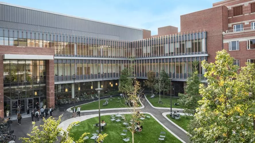 Photograph of a courtyard outside the Harvard Kennedy School
