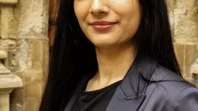 iulia cristiana vatau headshot