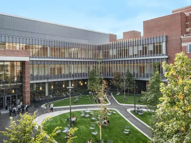 Photograph of a courtyard outside the Harvard Kennedy School